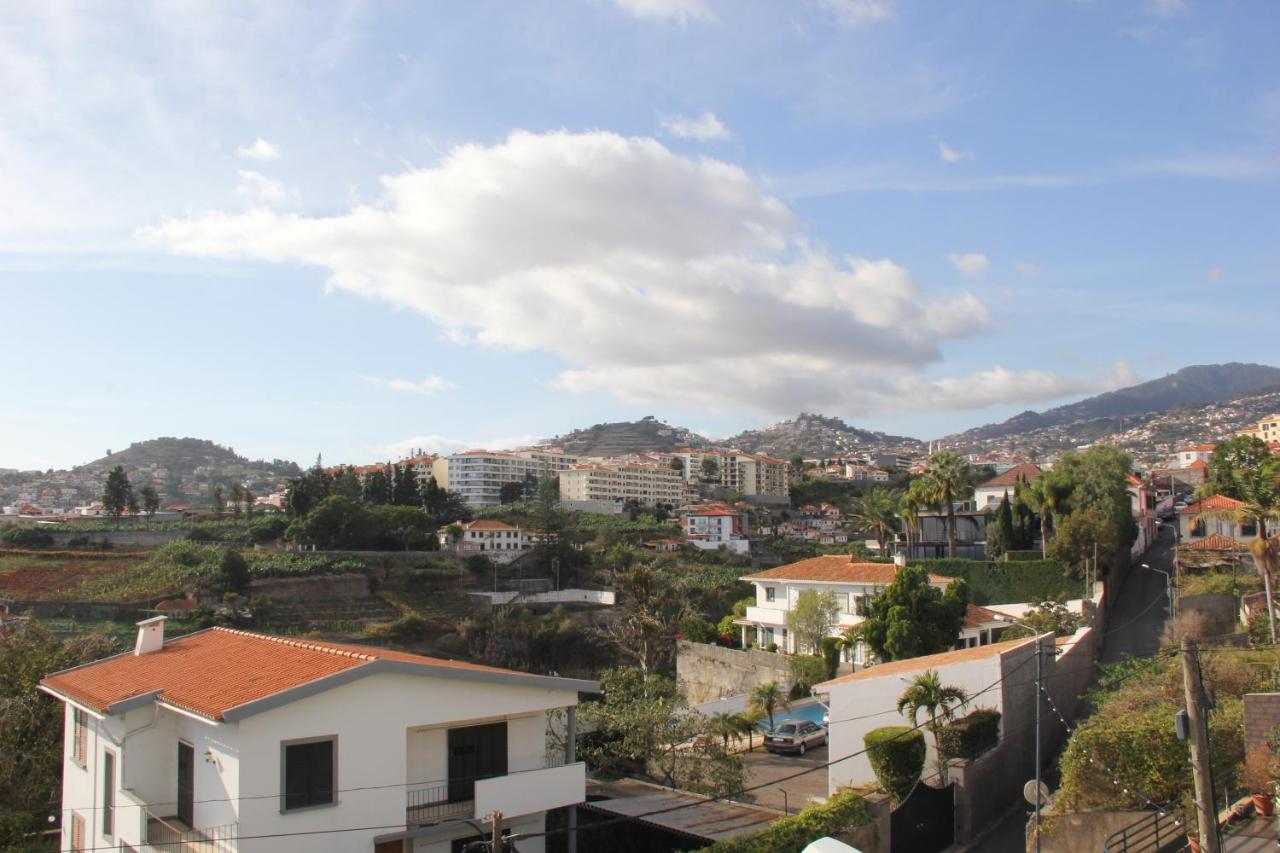 Patio Da Achada View Apartment ฟุงชาล ภายนอก รูปภาพ