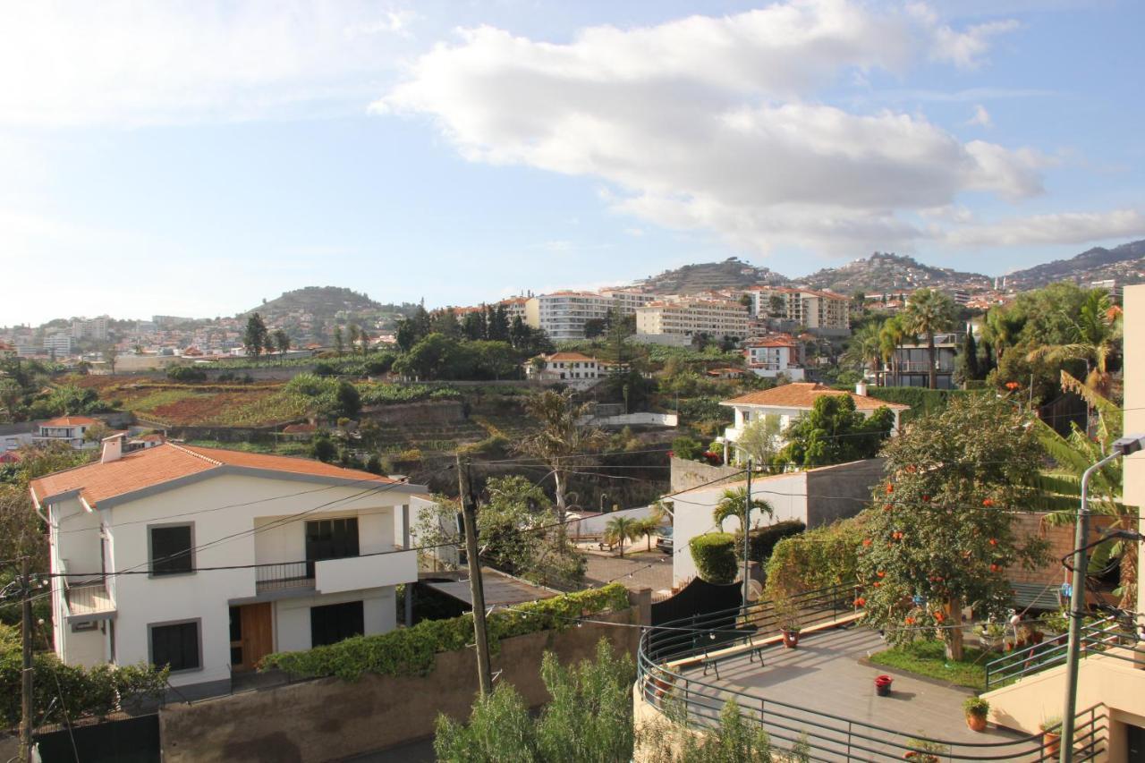 Patio Da Achada View Apartment ฟุงชาล ภายนอก รูปภาพ